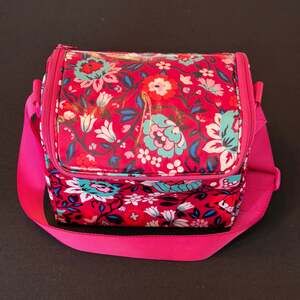 Vera Bradley Lunch Bag Sack Insulated Cooler in the Gorgeous Bloom Berry EUC!!